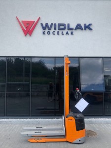 Wynajem  STILL EGV12 udźwig 1200 kg elektryczny / doba